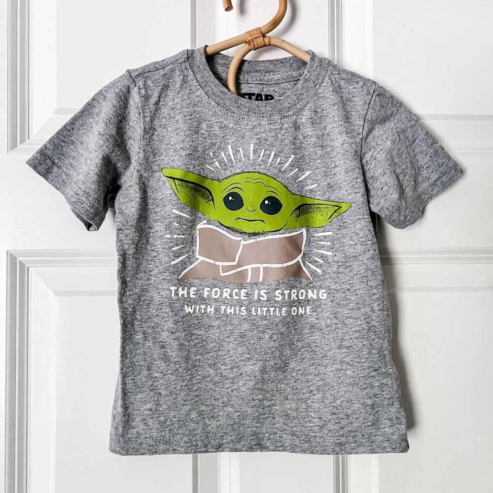 Star Wars | The Force is Strong t-shirt | 2T